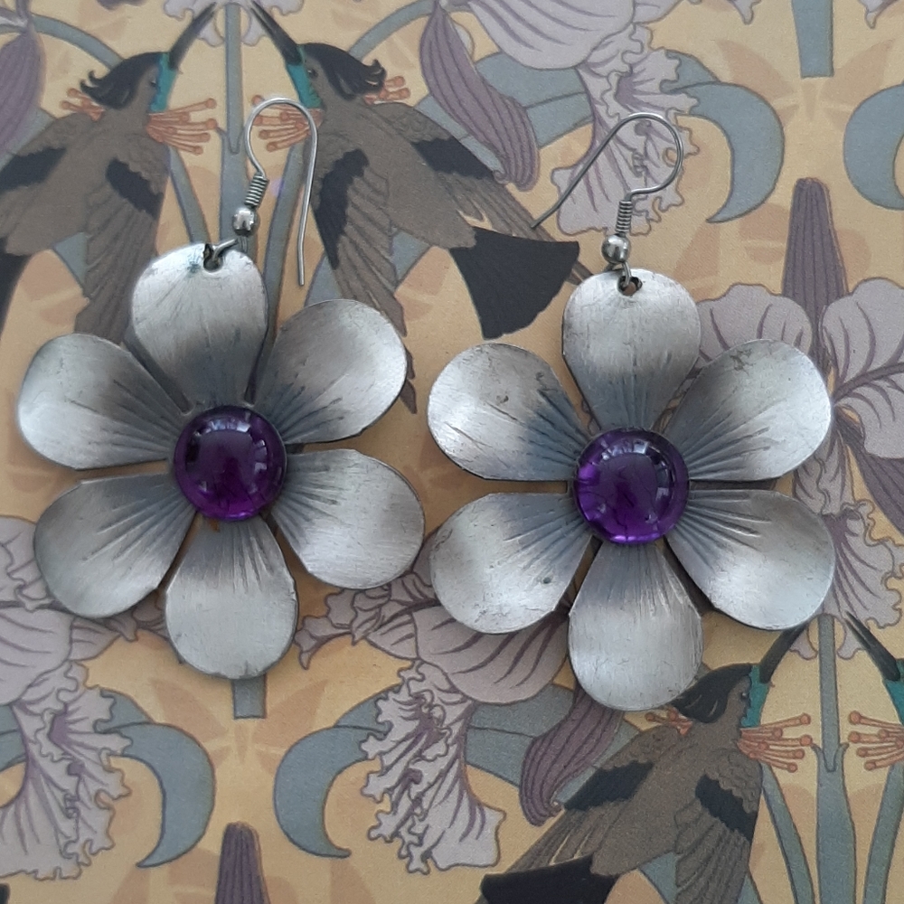Vintage • '80s pewter flower earrings